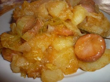 Картошка тушеная с капустой и с сосисками, Рецепт приготовления
